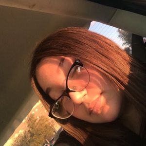 Meet your Posher, Sofia